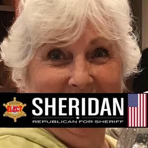 Meet your Posher, Lloyce